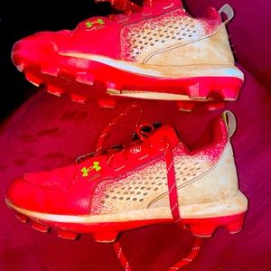 Boys baseball cleats